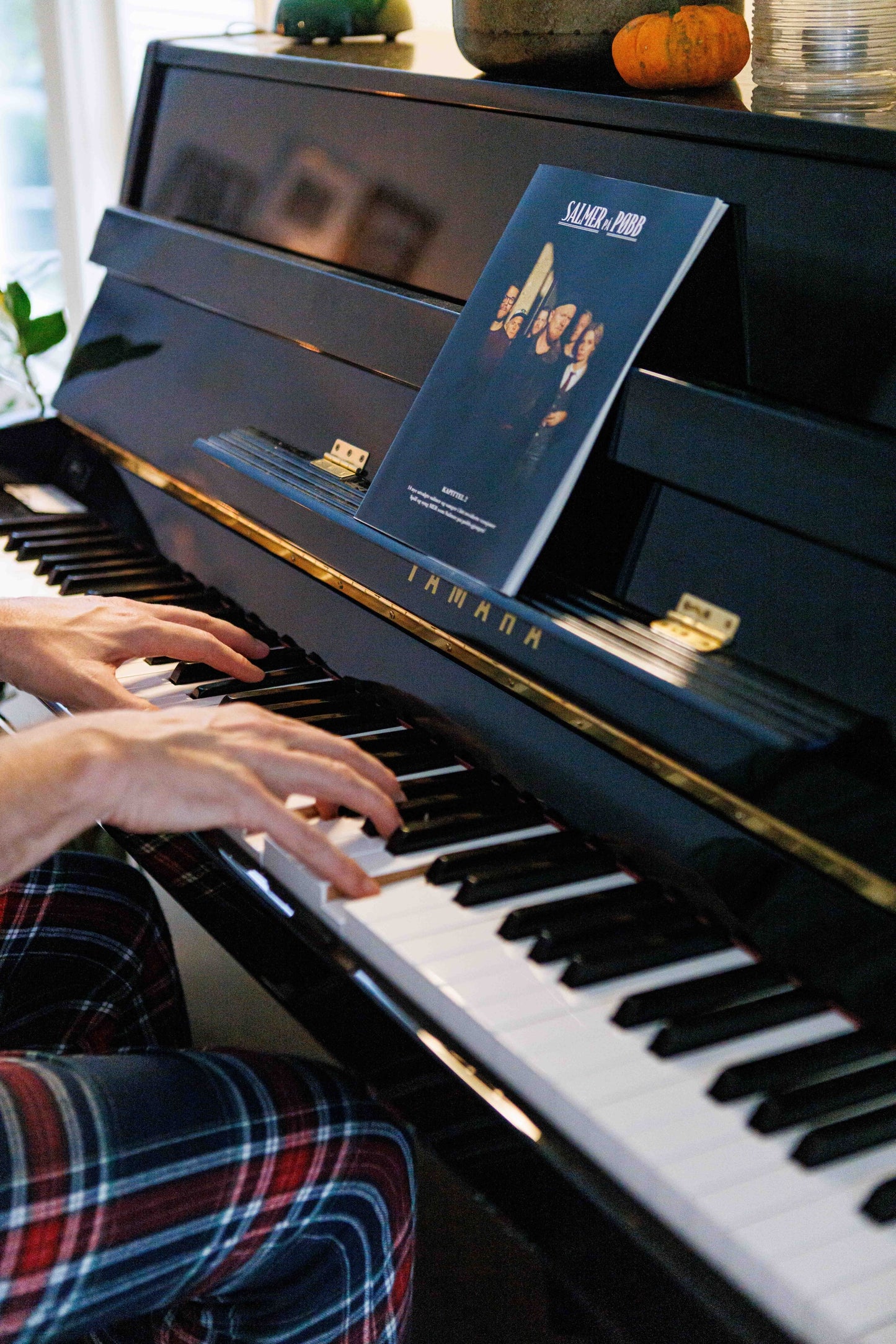 Salmer på pøbb // SALMEBOK Kapittel 2 (2025)